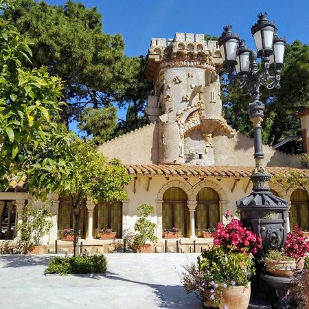 Termes Montbrio Hotel & Spa Montbrió del Camp Екстериор снимка