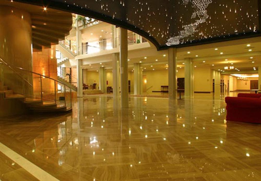 Termes Montbrio Hotel & Spa Montbrió del Camp Екстериор снимка