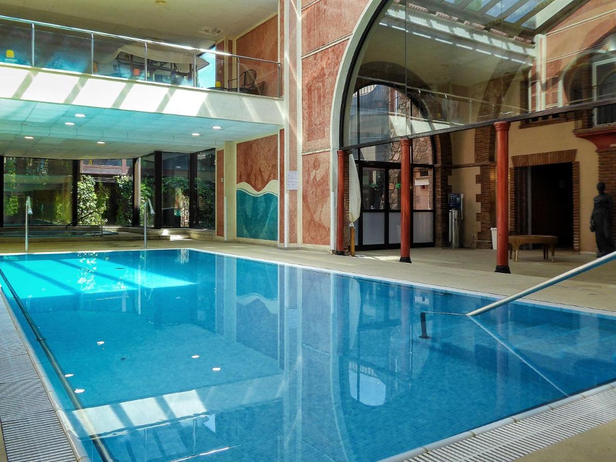 Termes Montbrio Hotel & Spa Montbrió del Camp Екстериор снимка