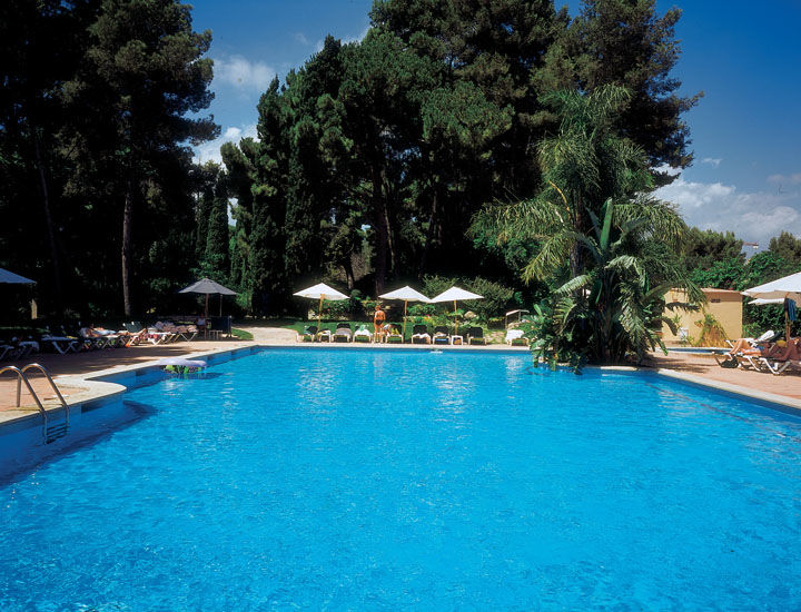 Termes Montbrio Hotel & Spa Montbrió del Camp Екстериор снимка