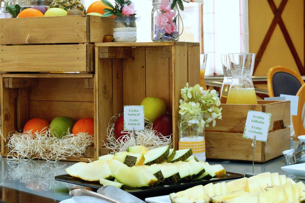 Termes Montbrio Hotel & Spa Montbrió del Camp Екстериор снимка