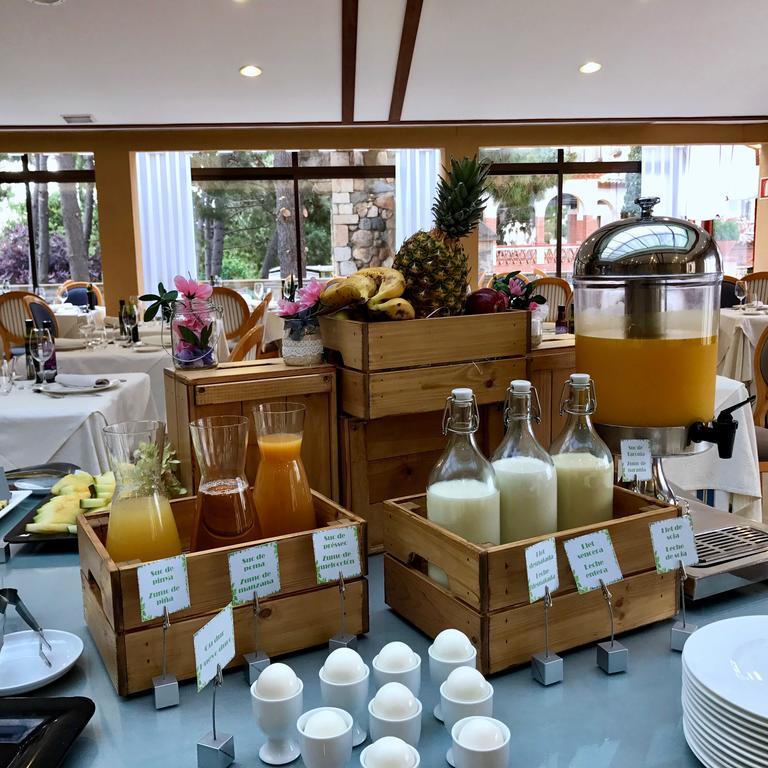 Termes Montbrio Hotel & Spa Montbrió del Camp Екстериор снимка