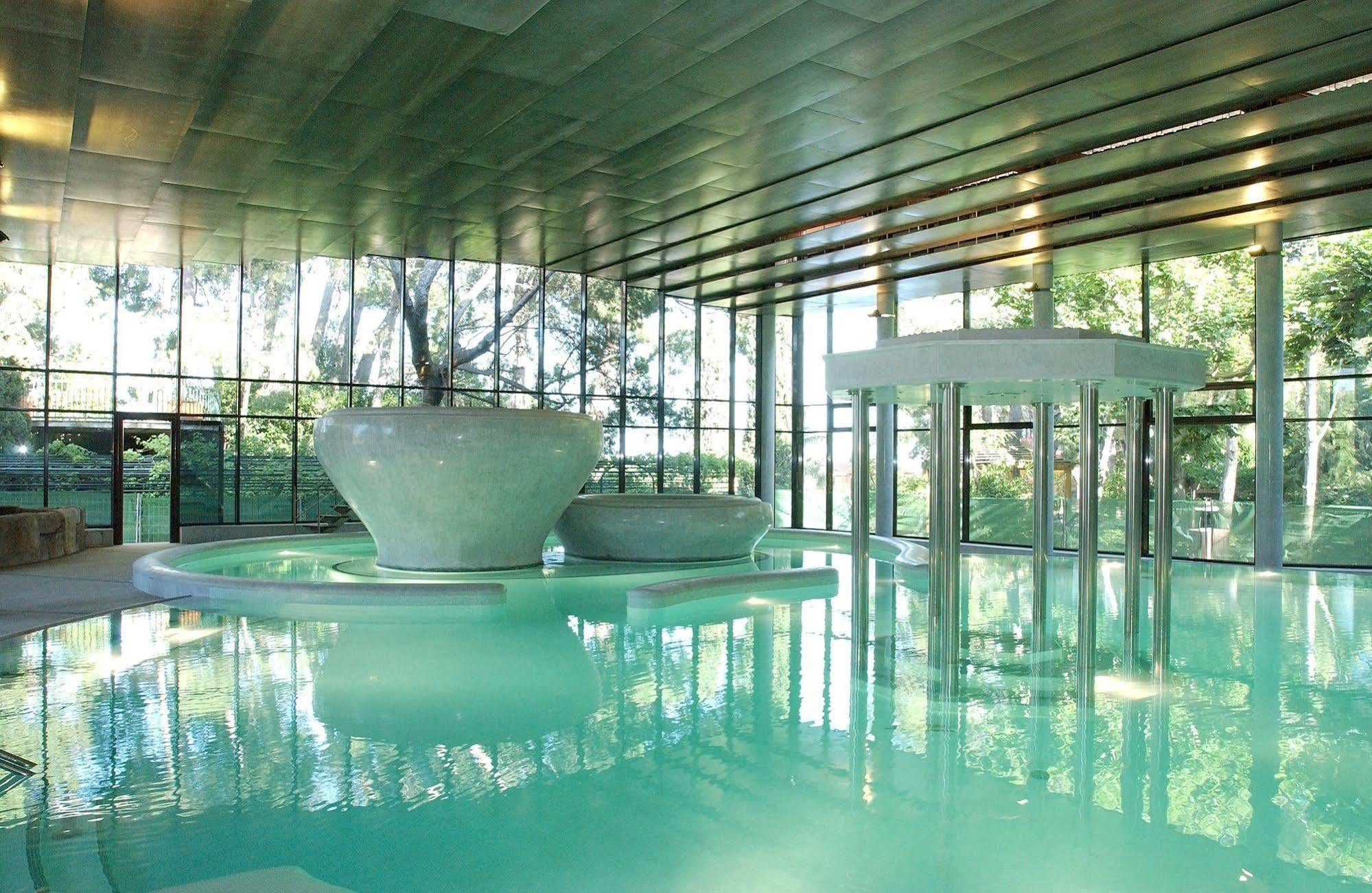Termes Montbrio Hotel & Spa Montbrió del Camp Екстериор снимка