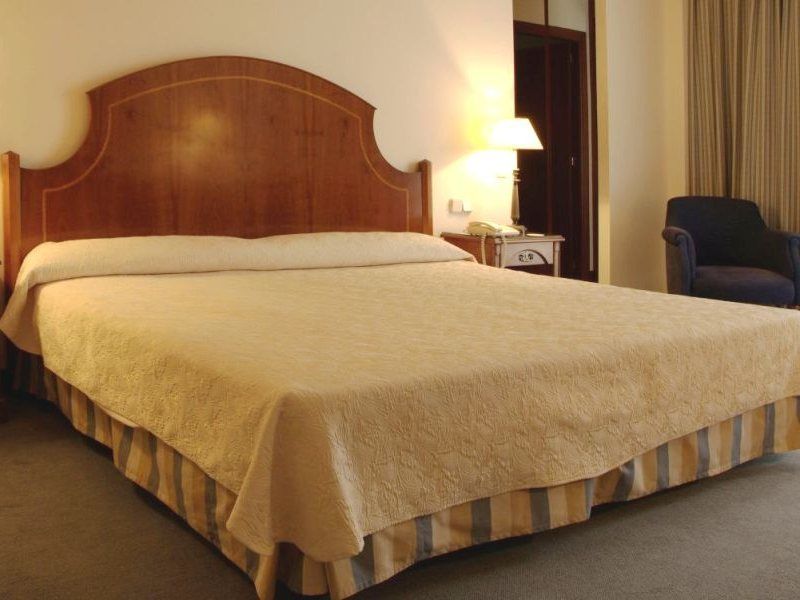 Termes Montbrio Hotel & Spa Montbrió del Camp Екстериор снимка
